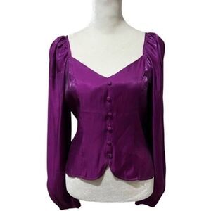 NWT Adelyn Rae metallic blousesize small